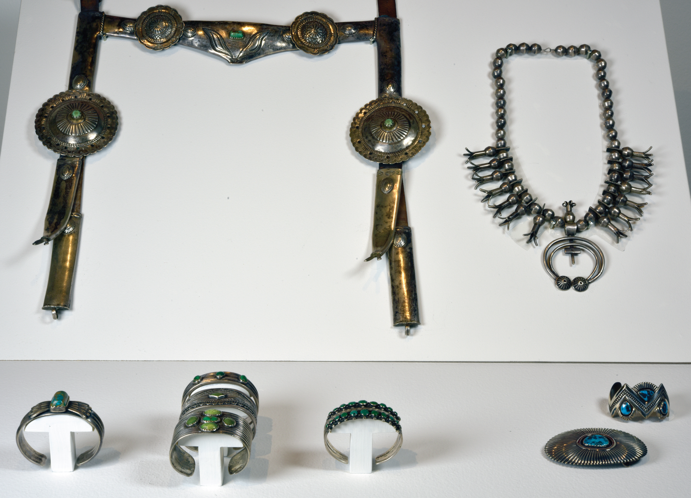 Jewelry | Palm Springs Art Museum